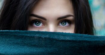 beaux yeux d'une femme
