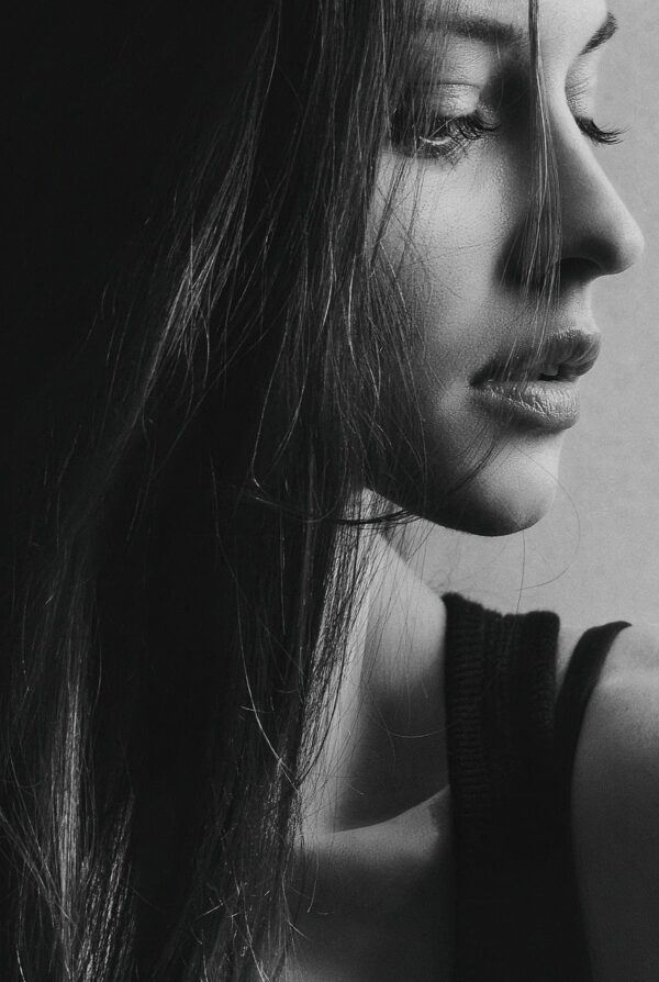 visage femme de profil