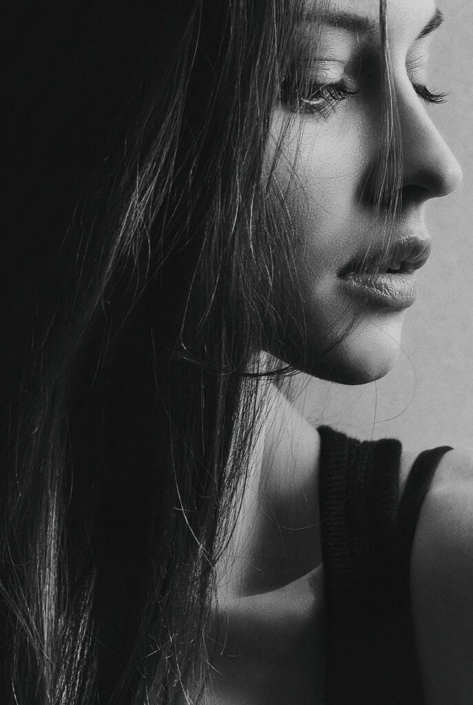 visage femme de profil